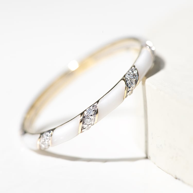 Bílý keramický prsten s diamanty Astair 127573