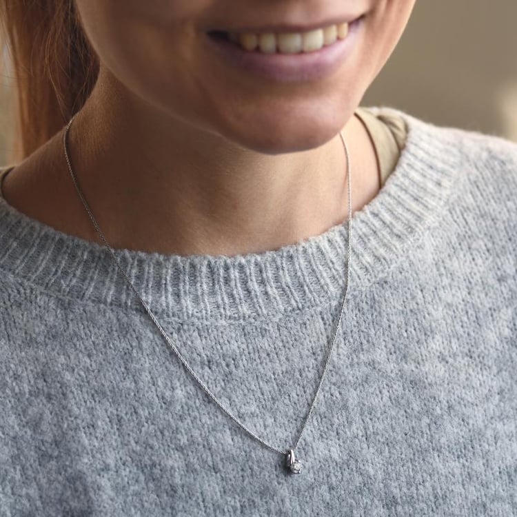 Platinový náhrdelník s ČGL certifikovaným diamantem 51072