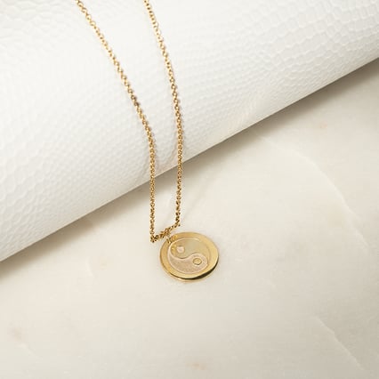 Stříbrný jóga přívěsek se symbolem Jin Jang