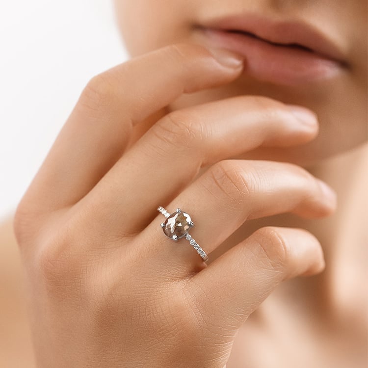 Zlatý prsten s jedinečným salt and pepper diamantem Liberia 153795