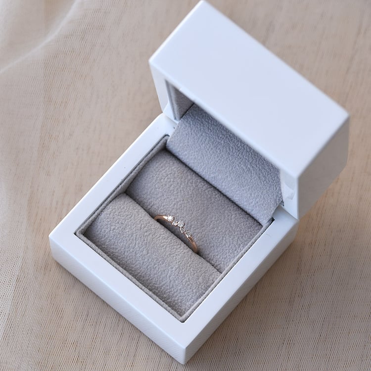 Prsten s diamanty 67446