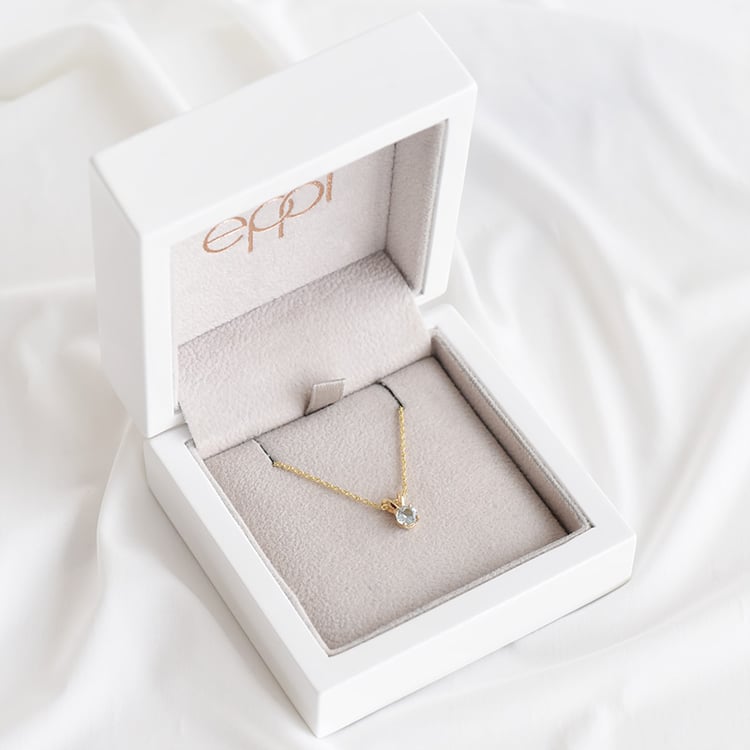 Přívěsek s akvamarínem ze zlata 93805