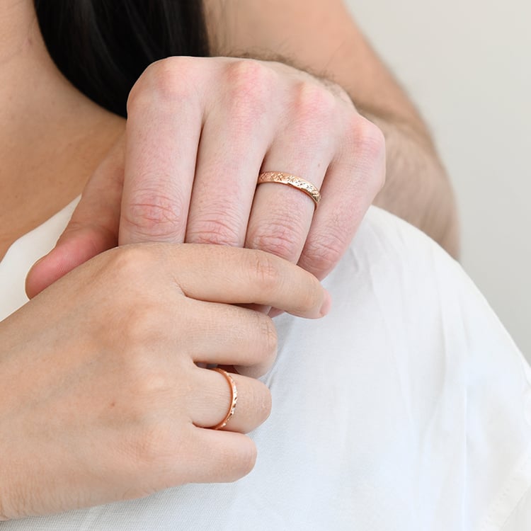 Snubní prsteny plné hvězd s diamanty Mirias 121744