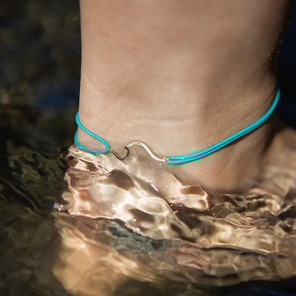 Provázkový náramek s vlnkou Welle