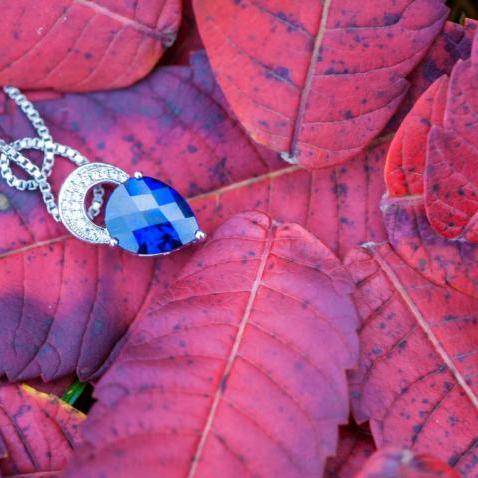 Safírový náhrdelník 14379