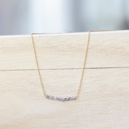 Zlatý choker s růžovými nebroušenými diamanty Wandalee