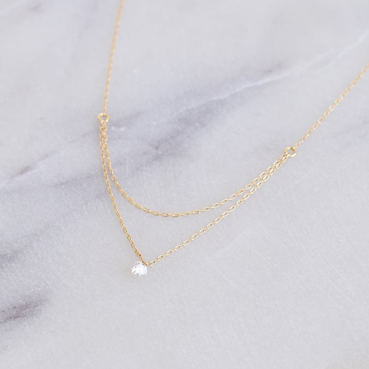 Elegantní náhrdelník s diamantem 87425