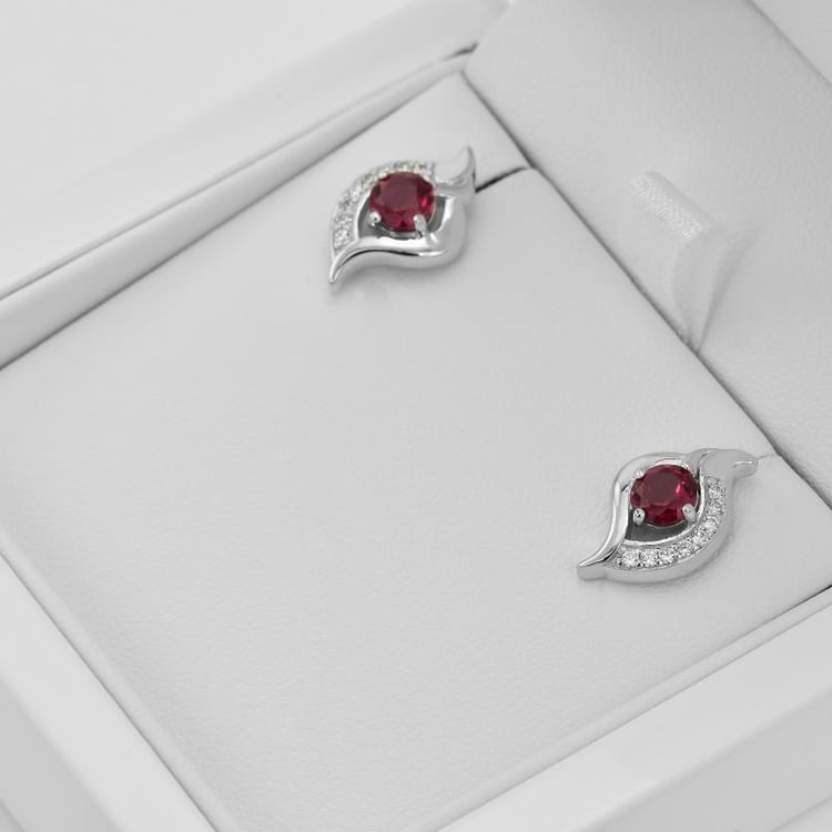 Náušnice s rubíny 32531