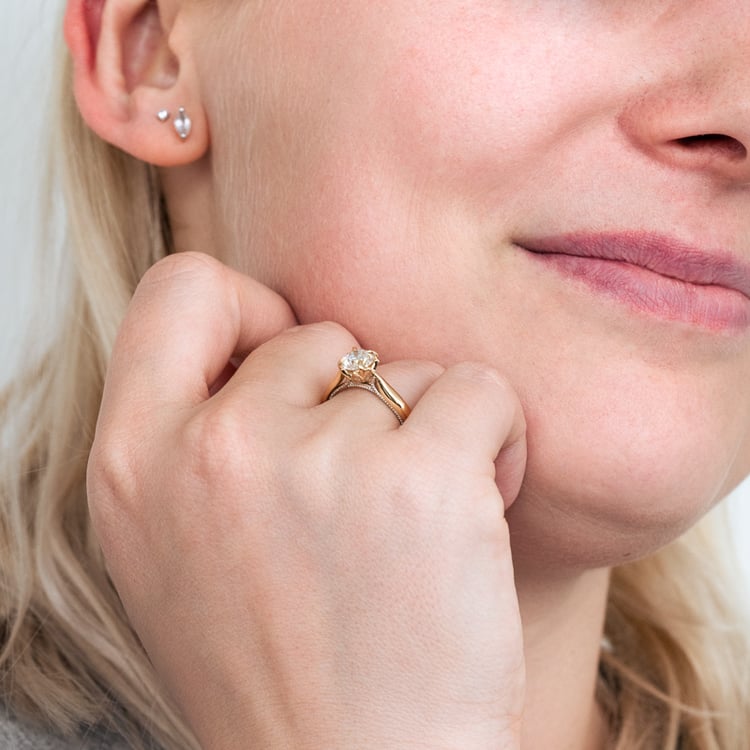 Zásnubní prsten s postranními diamanty Libby 124763