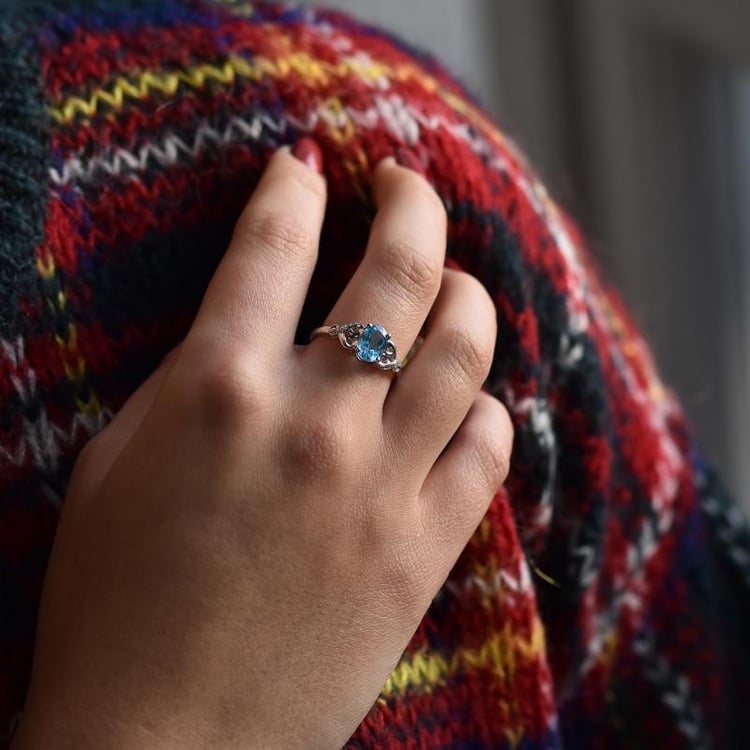 Prsten z bílého zlata 38464