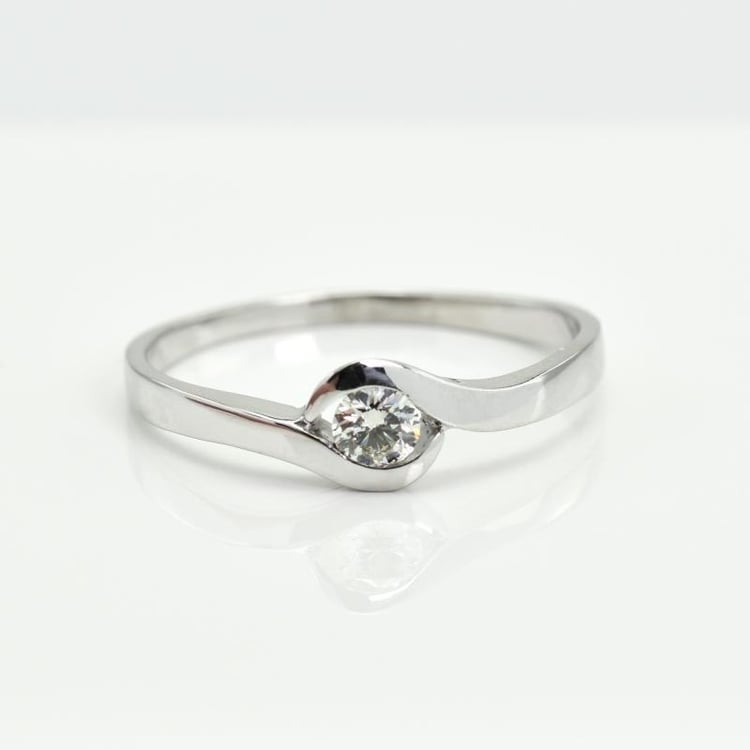 Prsten z bílého zlata 11355