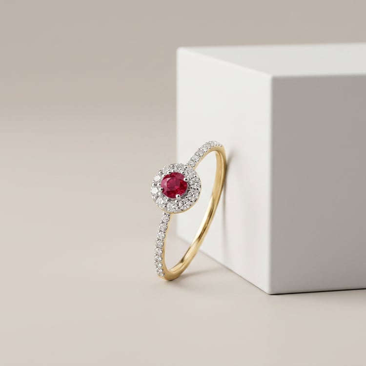 Stříbrný halo prsten s rubínem a lab-grown diamanty Wendy 171116