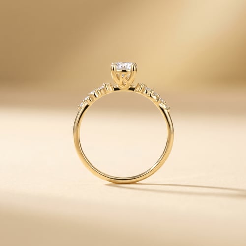 Zásnubní prsten s výběrem písmene a lab-grown diamanty Carina