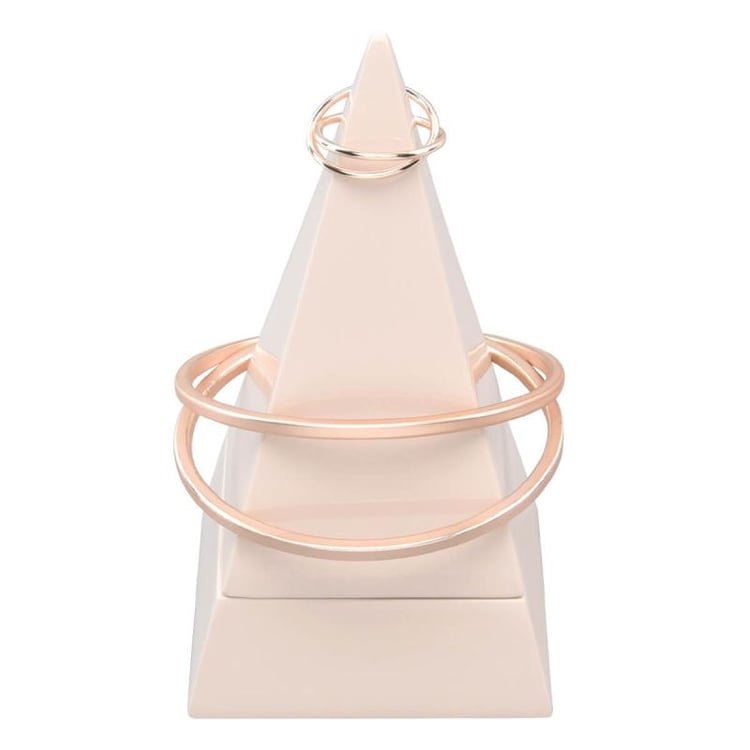 Stojánek ve tvaru pyramidy