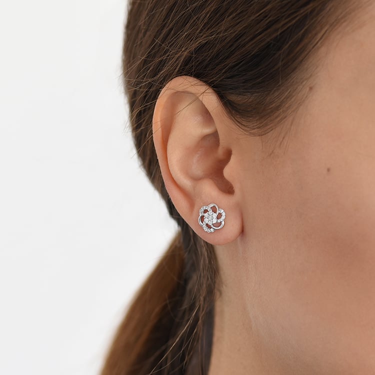 Set diamantových šperků ve tvaru květu Crisanta 146993