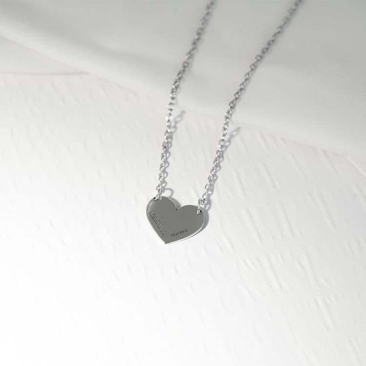 Zlatý náhrdelník ve tvaru srdce s gravírem dle vlastní volby Atalia 129221