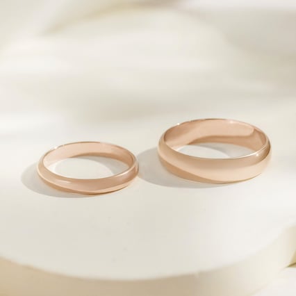 Půlkulaté snubní prsteny ze zlata v oříškové barvě Ebie