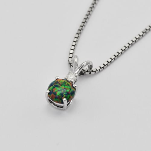 Přívěsek s černým round opálem a diamantem Emolyna