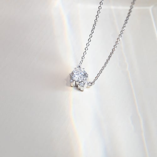 Cluster náhrdelník s lab-grown diamanty Edom