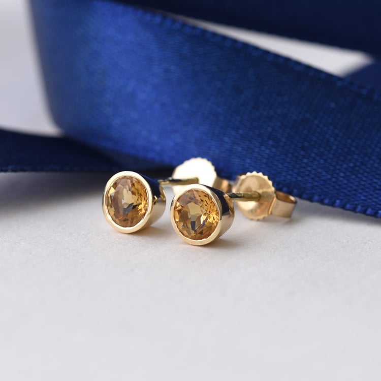 Stříbrné bezel náušnice s citríny Wetty 102775