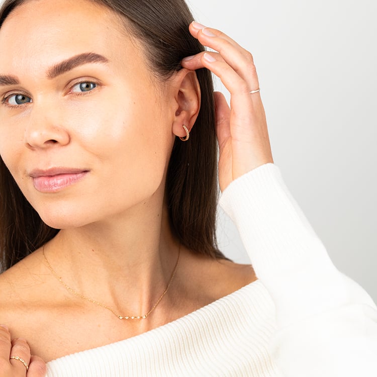 Elegantní kruhové náušnice s lab-grown diamanty Gomati 147108