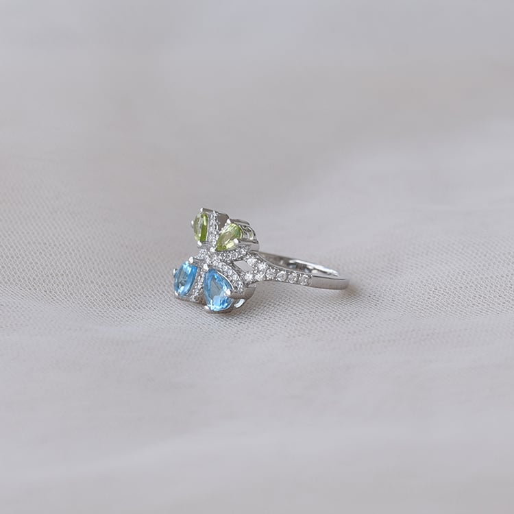 Strieborný prsteň v tvare motýľa 65390