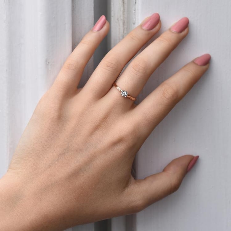 Prsten ve stylu solitér 91478