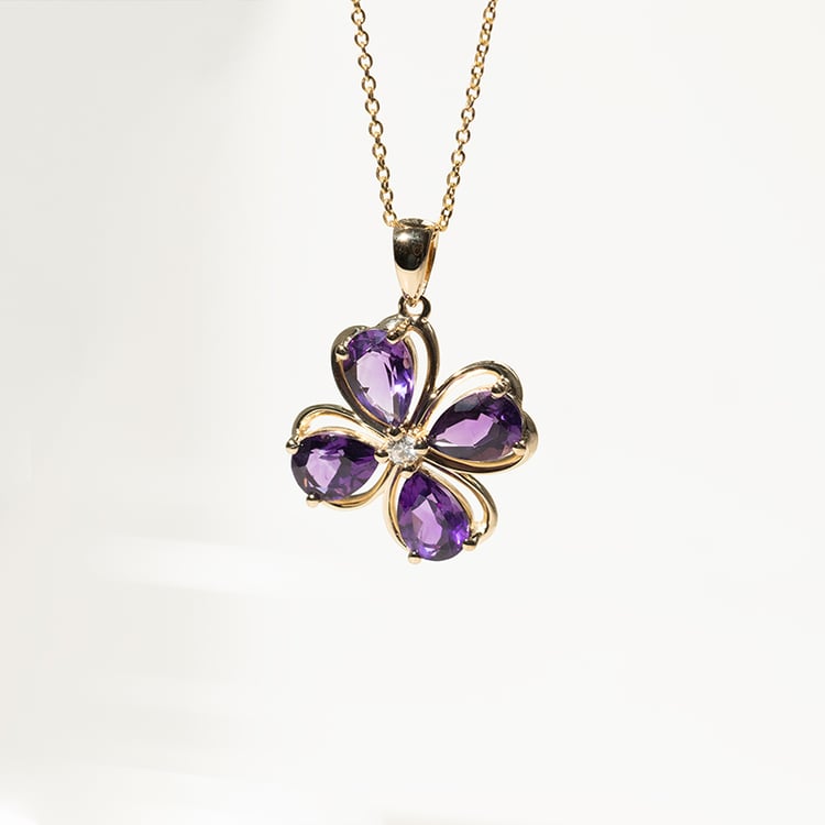 Přívěsek s ametystovým čtyřlístkem Celerity 137100