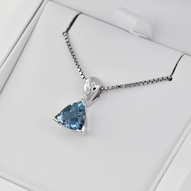 Přívěsek s trillion topazem 27942