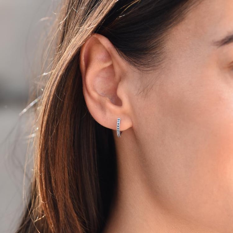 Zlaté kruhové náušnice s modrými diamanty 45929