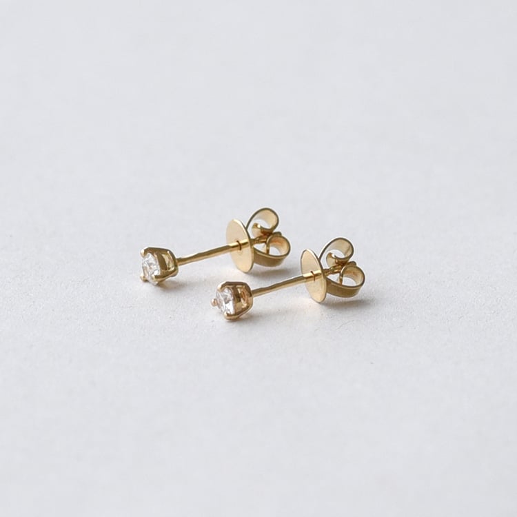 Martini napichovací náušnice s diamanty 62609