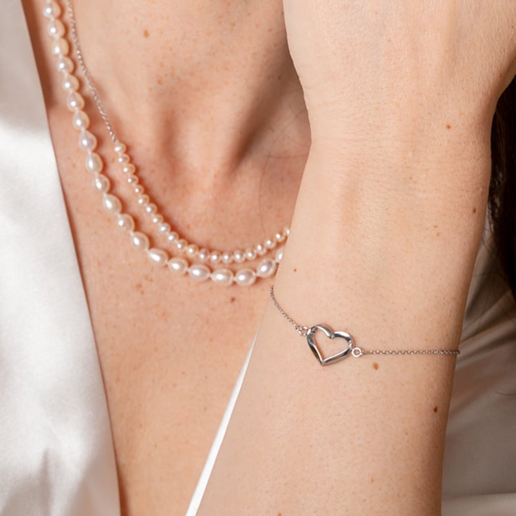 Stříbrný fashion náramek se srdíčkem Ollie 118275