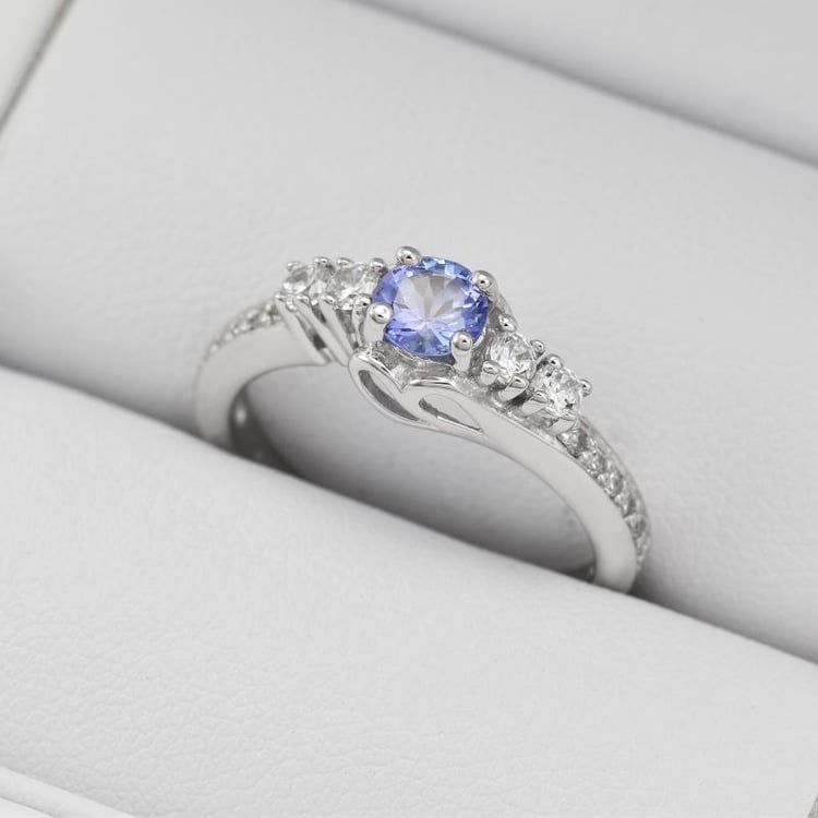 Prsten s tanzanitem 25601