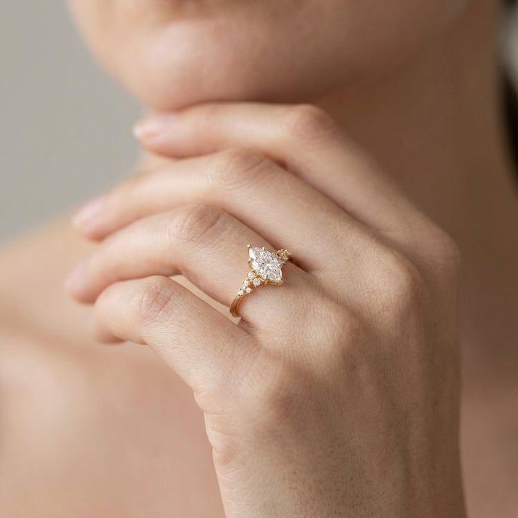 Zásnubní prsten s diamanty Joanna 170746
