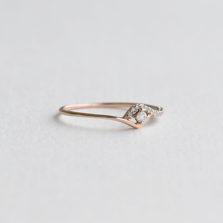 Stříbrný romantický prsten s lab-grown diamanty Anthia 104566