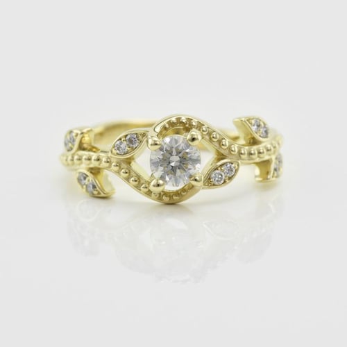 Vintage zásnubní prsten s lab-grown diamanty Vindo