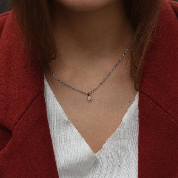 Platinový náhrdelník s diamantem 49816