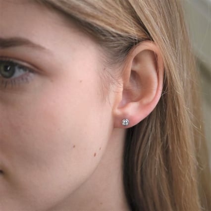 Náušnice s výběrem karátové váhy lab-grown diamantu Pavline