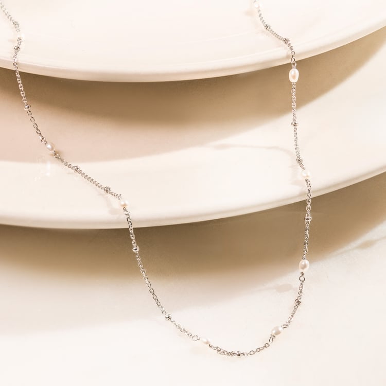 Stříbrný náhrdelník s perlami Landia 164622