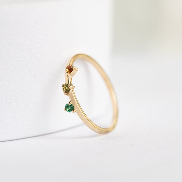 Minimalistický prsten se smaragdem, olivínem a citrínem Idalia 144673