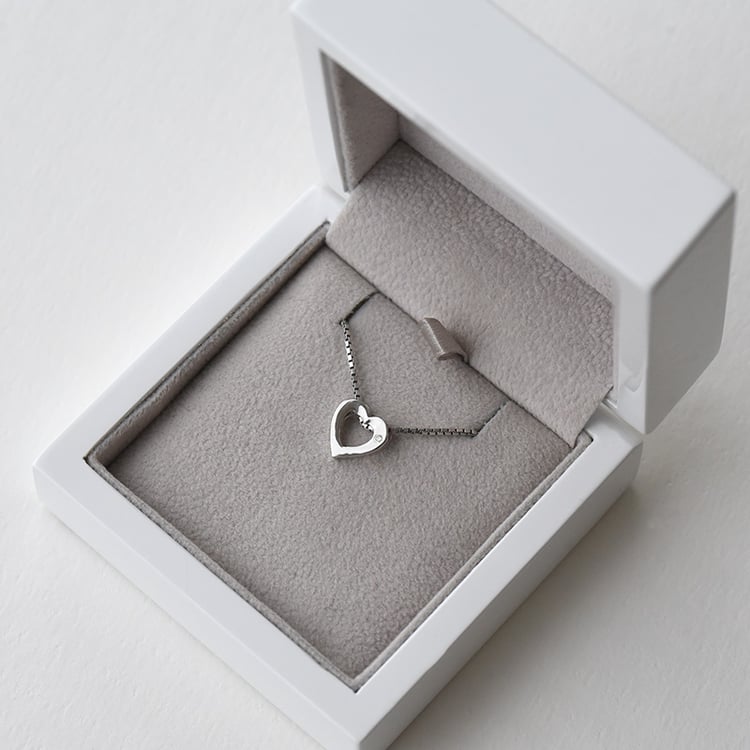 Srdcový přívěsek 72995