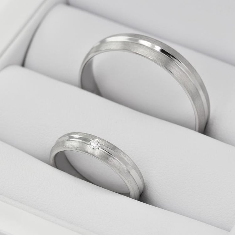 Zlaté snubní prsteny 23274