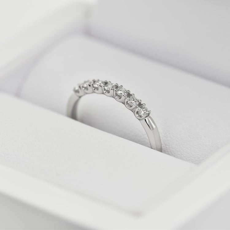 Prsten z platiny 21760