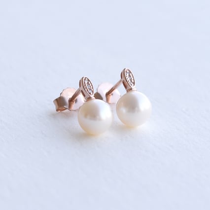 Perlové náušnice s diamanty ze stříbra Holis