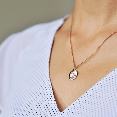 Náhrdelník s písmenkem