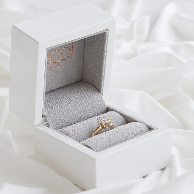 Prsten ze zlata 93493