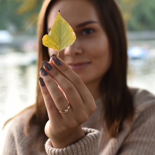 Zásnubní prsten s lab-grown diamantem Yadu