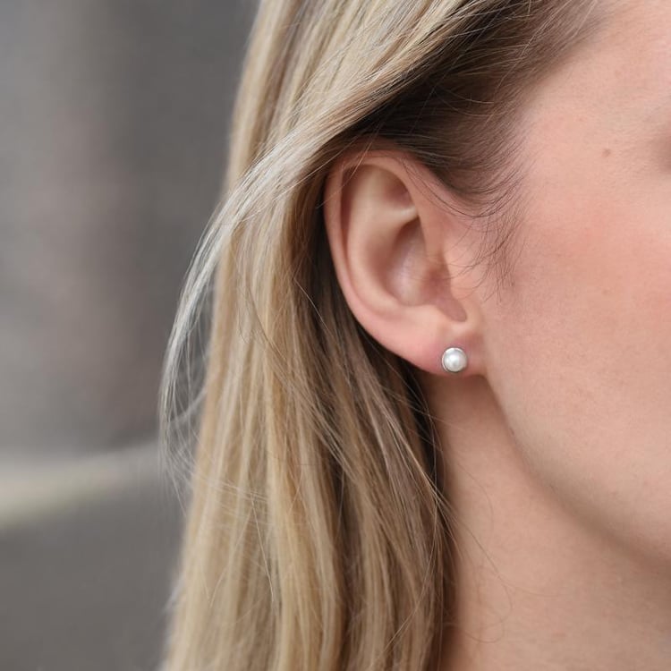 Minimalistické perlové náušnice z bílého zlata 48900