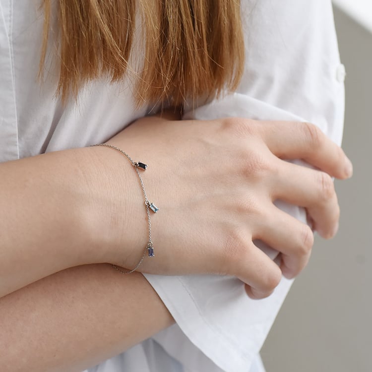 Náramek se safírem, topazem a tanzanitem 90206