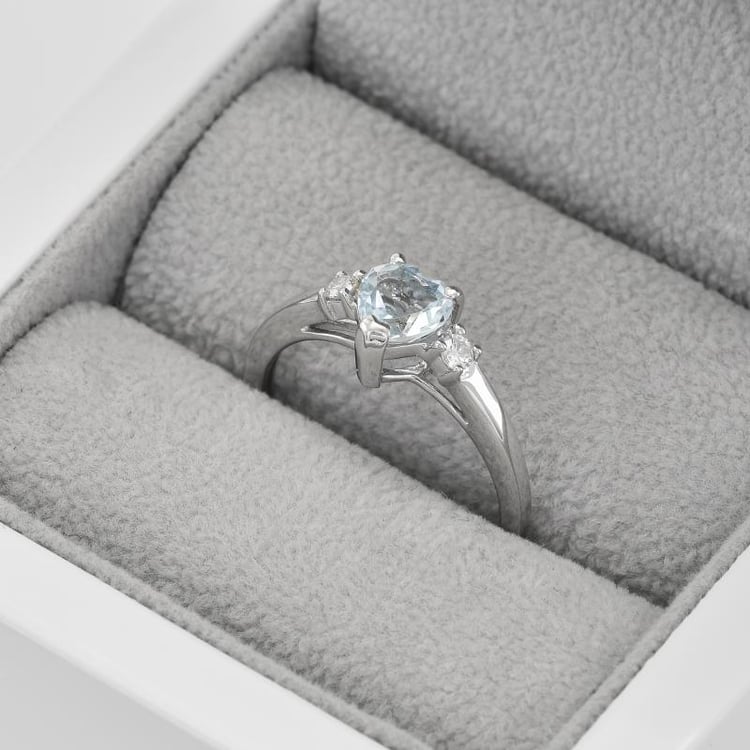 Prsten s akvamarínem 42770